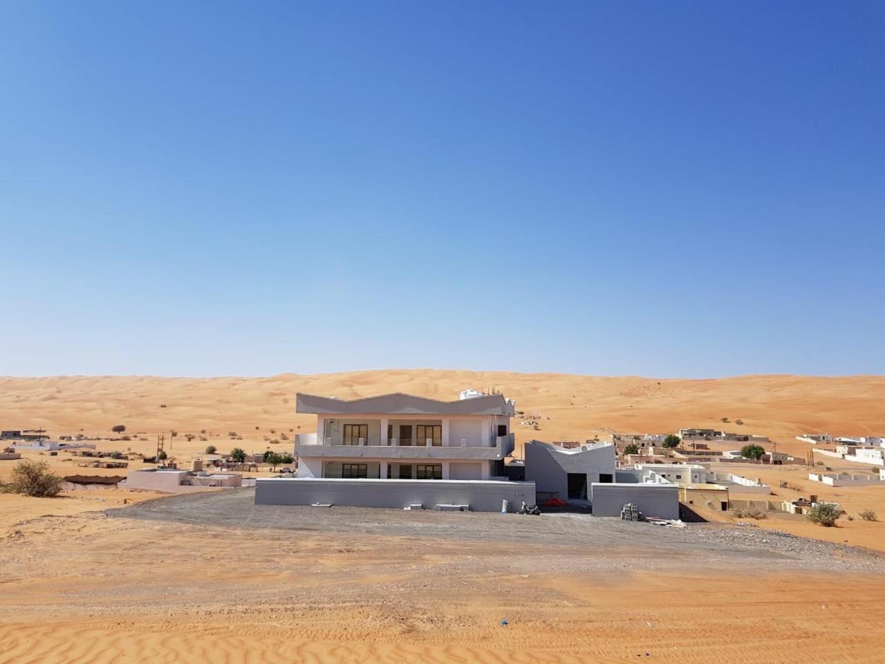 Home X4 Al Wāşil Exteriör bild
